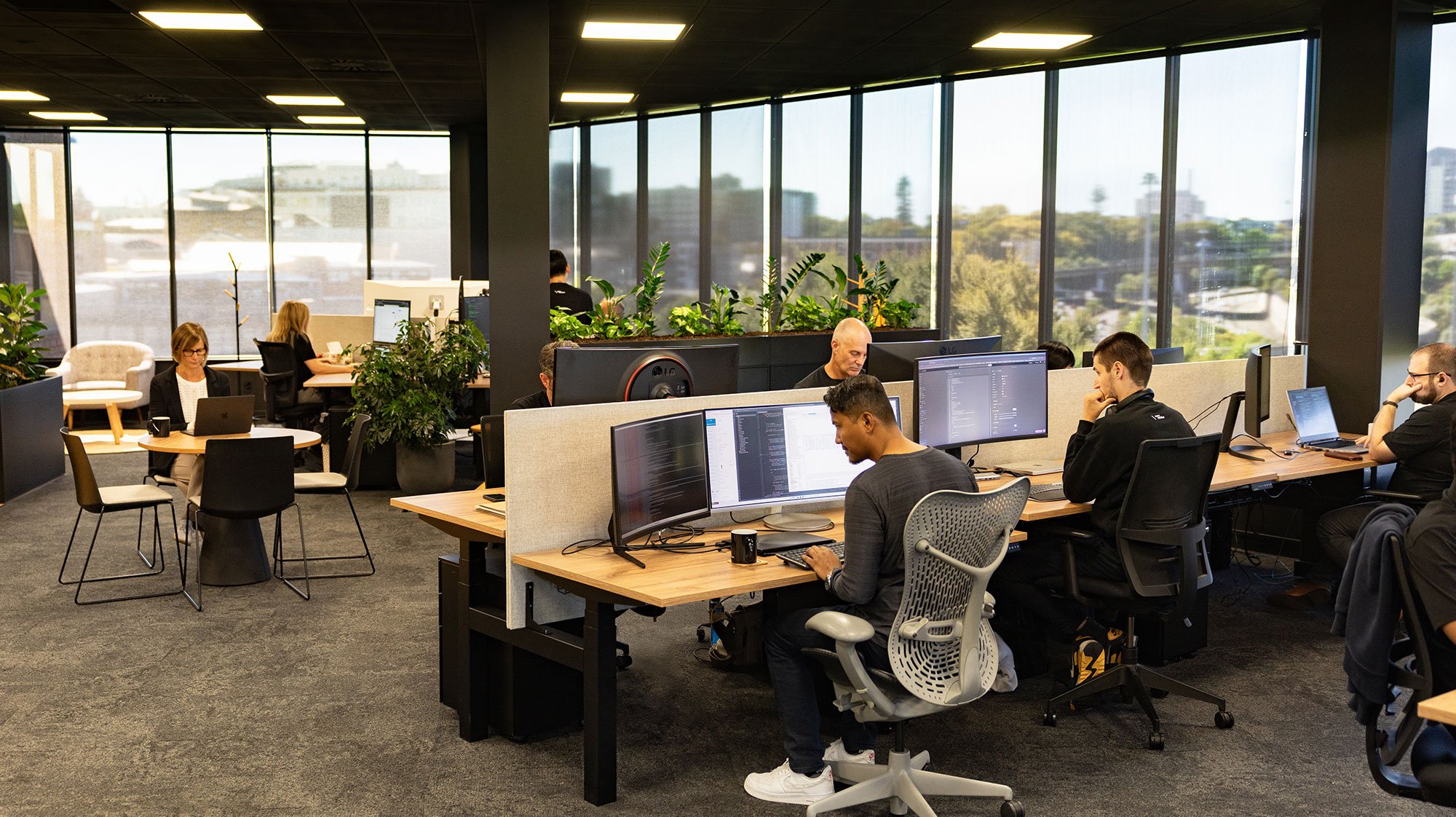 about-full-width-image-1